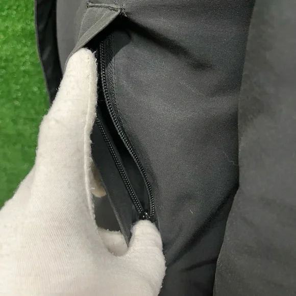 Canada Goose winter parka coat with big fur hood size medium